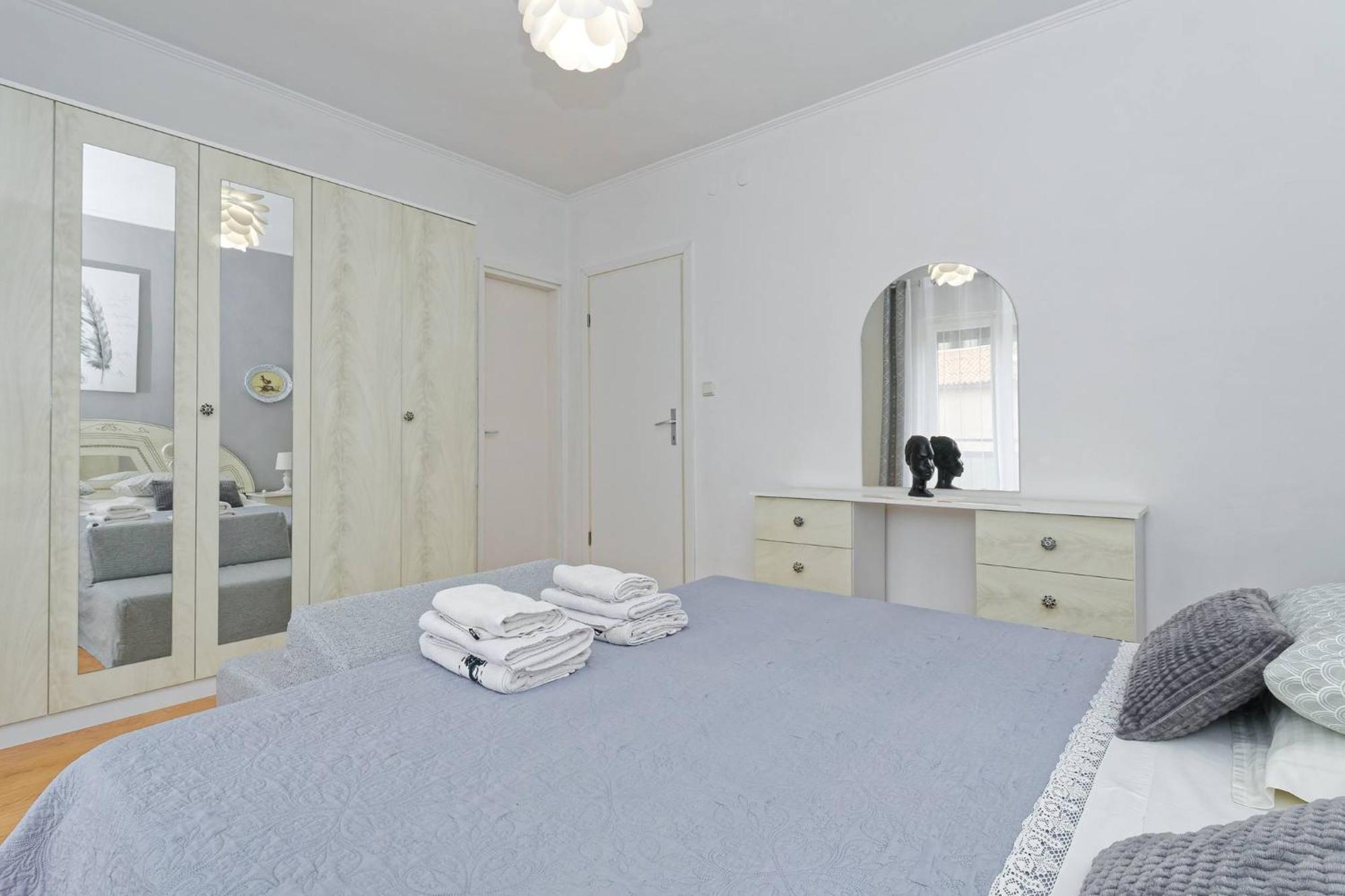 Apartments Grassi By Rent Istria Umag Exterior photo
