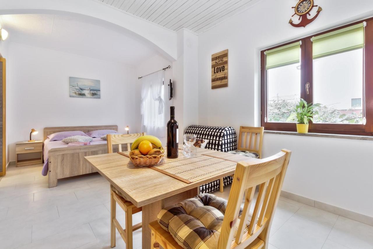 Apartments Grassi By Rent Istria Umag Exterior photo
