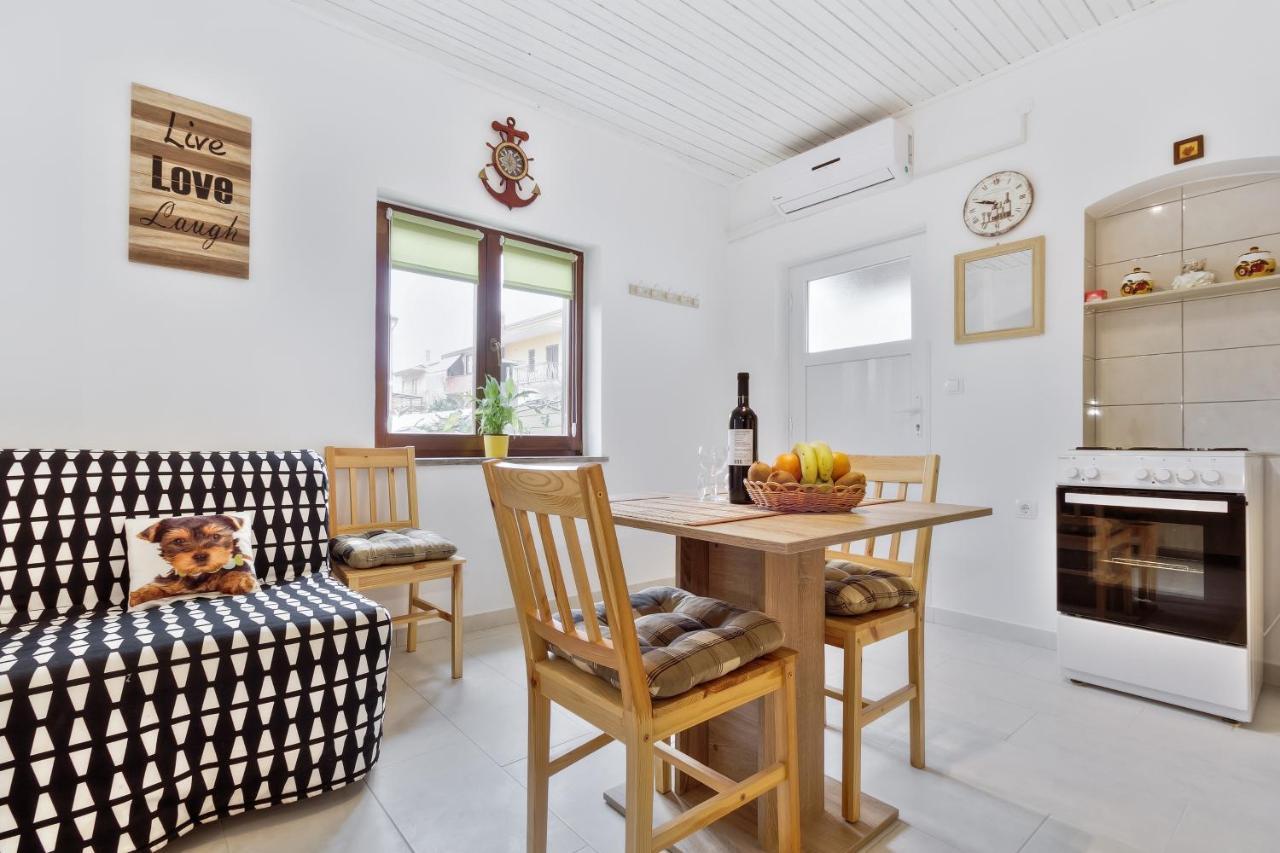 Apartments Grassi By Rent Istria Umag Exterior photo